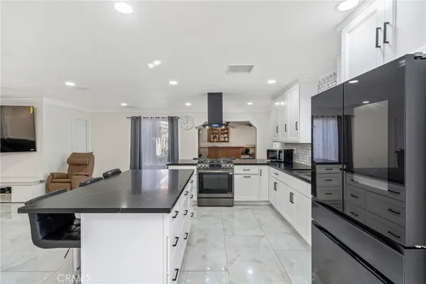 $699,900 | 2649 28th Street, Highland, CA 92346