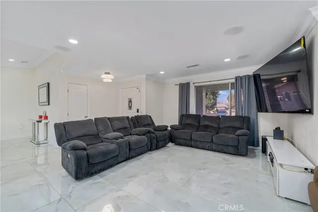 $699,900 | 2649 28th Street, Highland, CA 92346