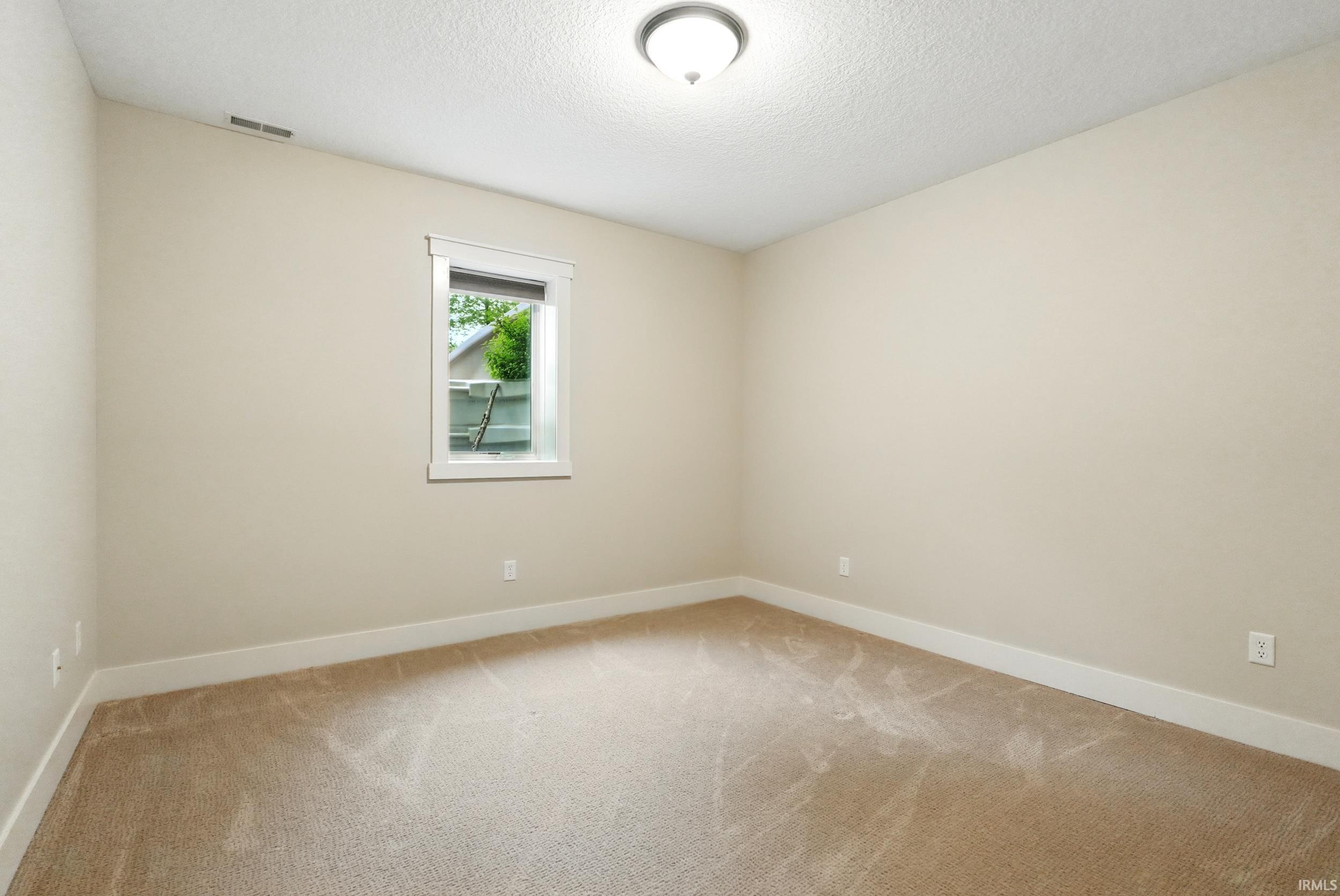 6212 Deer Hollow Road Auburn, IN 46706 - Photo 28 of 36