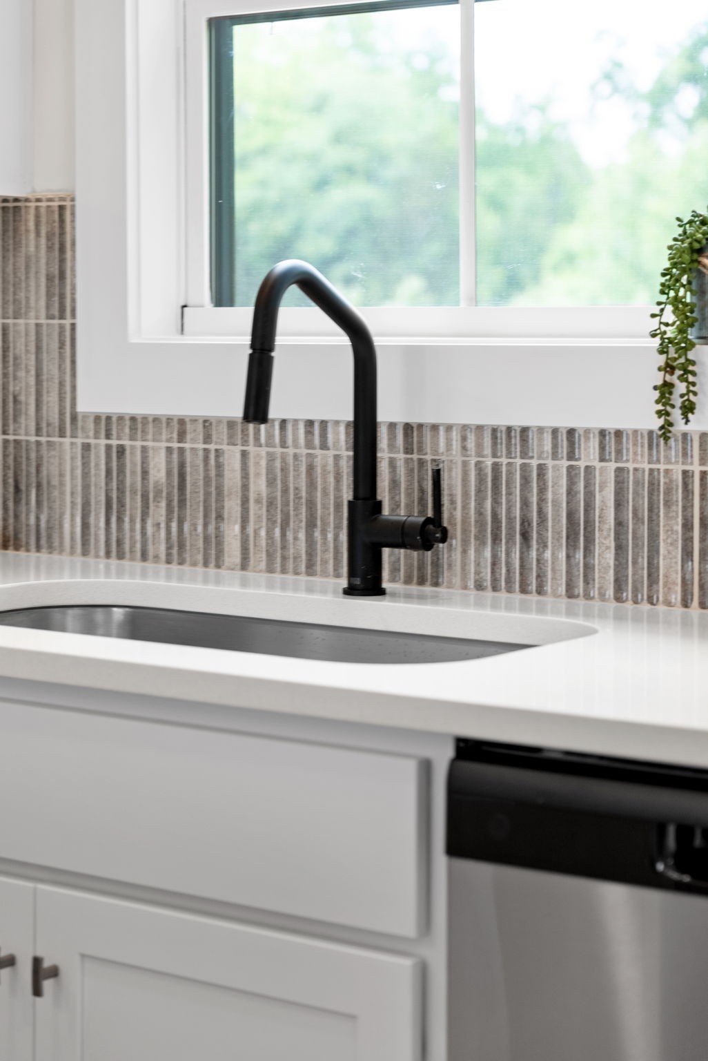 197 Dewberry Road Clarksville, TN 37042 - Photo 23 of 59 a close view of tap