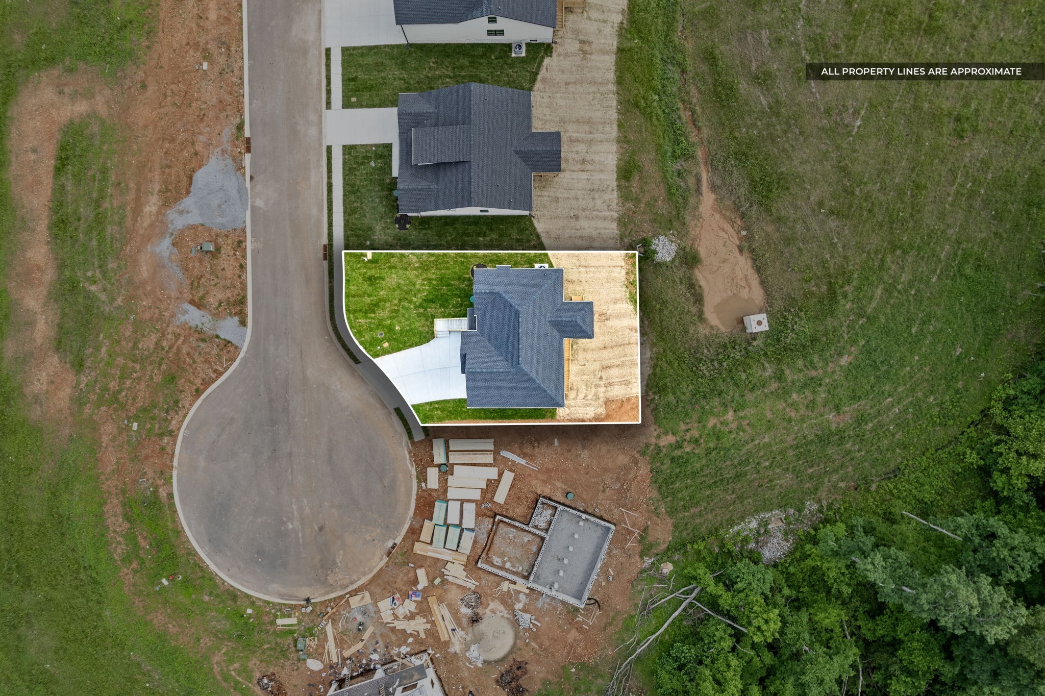 197 Dewberry Road Clarksville, TN 37042 - Photo 50 of 59 an aerial view of a house with a yard basket ball court and outdoor seating