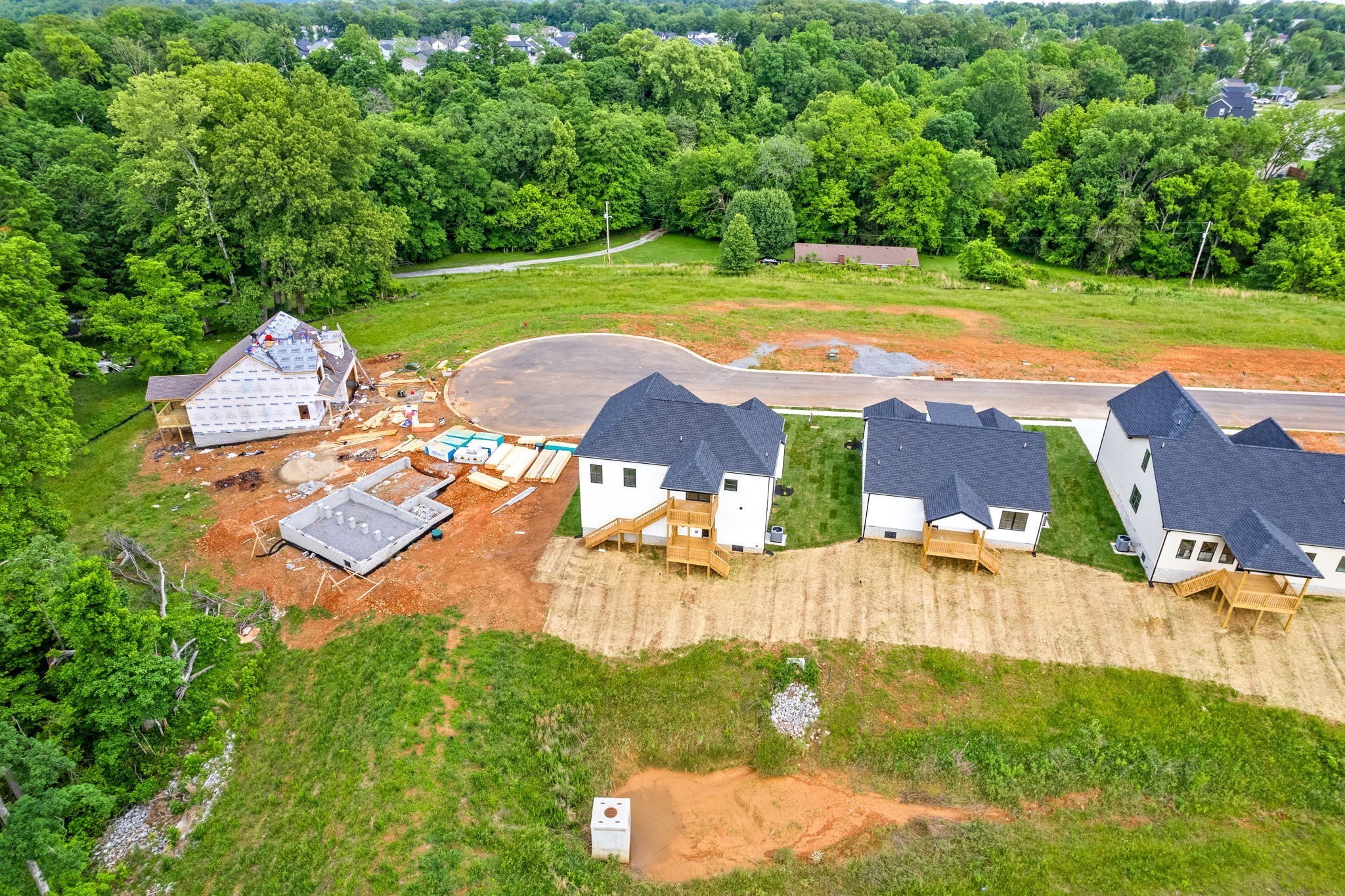 197 Dewberry Road Clarksville, TN 37042 - Photo 54 of 59 a view of a swimming pool with a yard