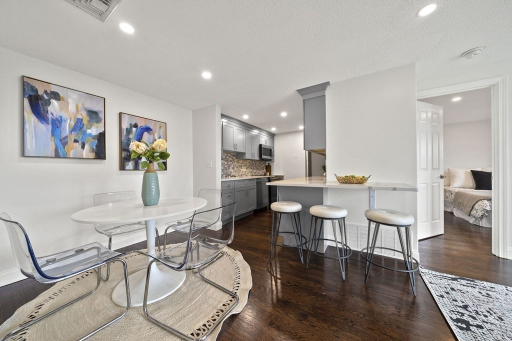 336 Adams Street, Unit 27 Boston, MA 02122 - Photo 4 of 16