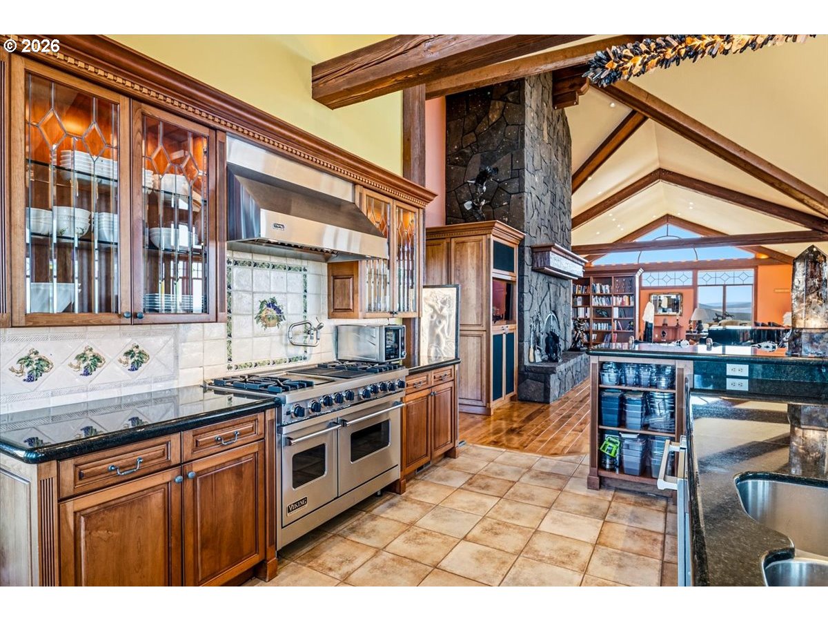 1299 Northwest McDaniel Road Powell Butte, OR 97753 - Photo 8 of 46