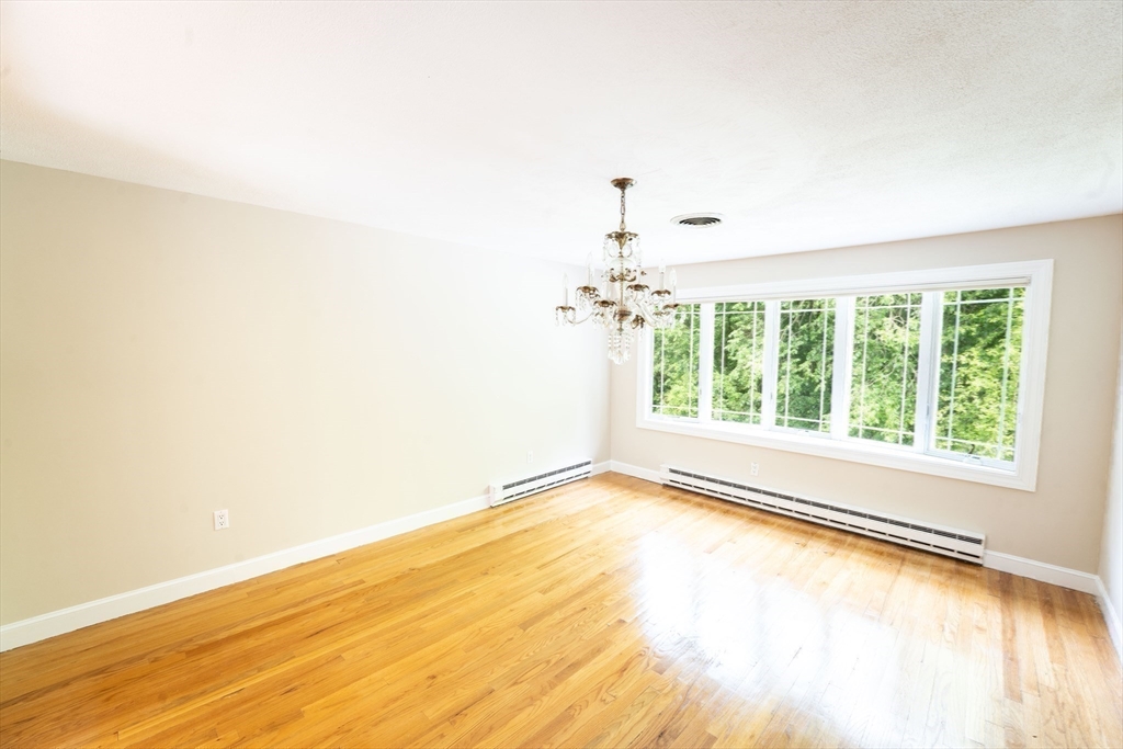 5 Albemarle Road Norwood, MA 02062 - Photo 23 of 32