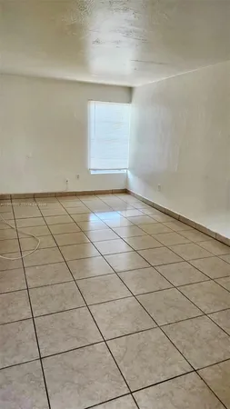 $1,750 | 6850 West 14th Court, Unit 12B, Hialeah, FL 33014