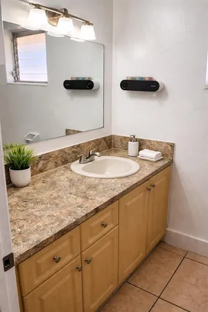 $1,750 | 6850 West 14th Court, Unit 12B, Hialeah, FL 33014