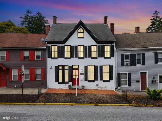 a view of a big room with wooden floor