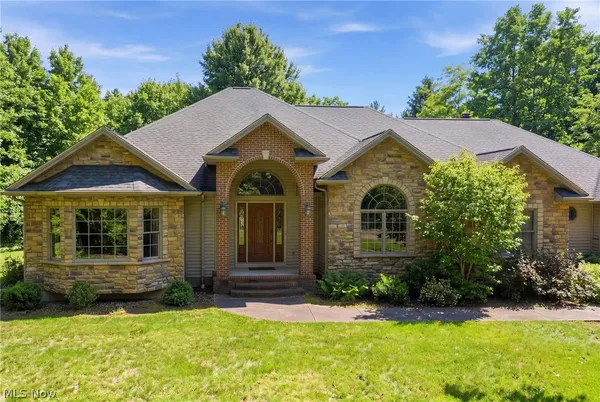$625,000 | 12065 Pheasant Court, Chardon, OH 44024