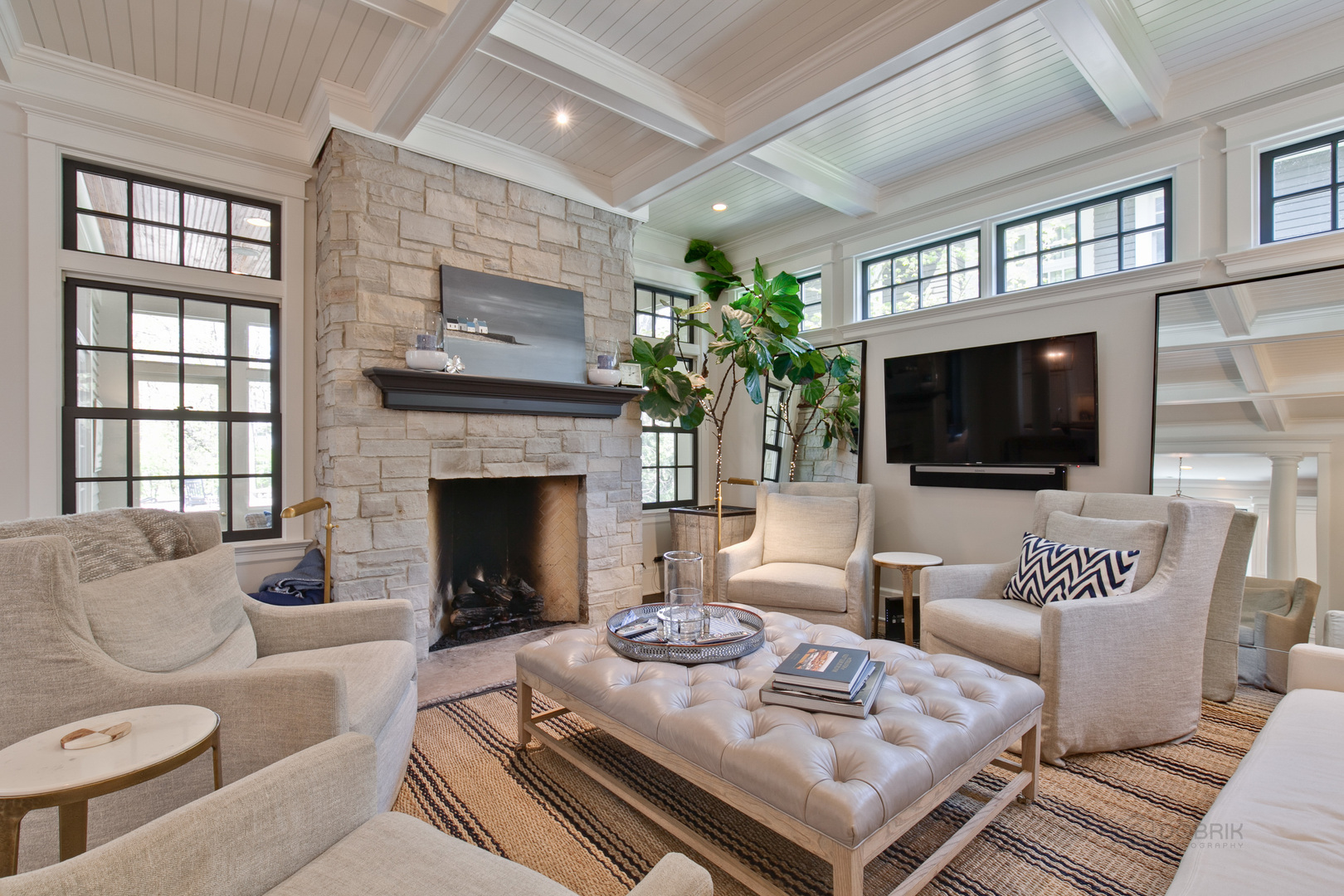 600 Ravine Avenue Lake Bluff, IL 60044 - Photo 8 of 20 Gallery Image 8
