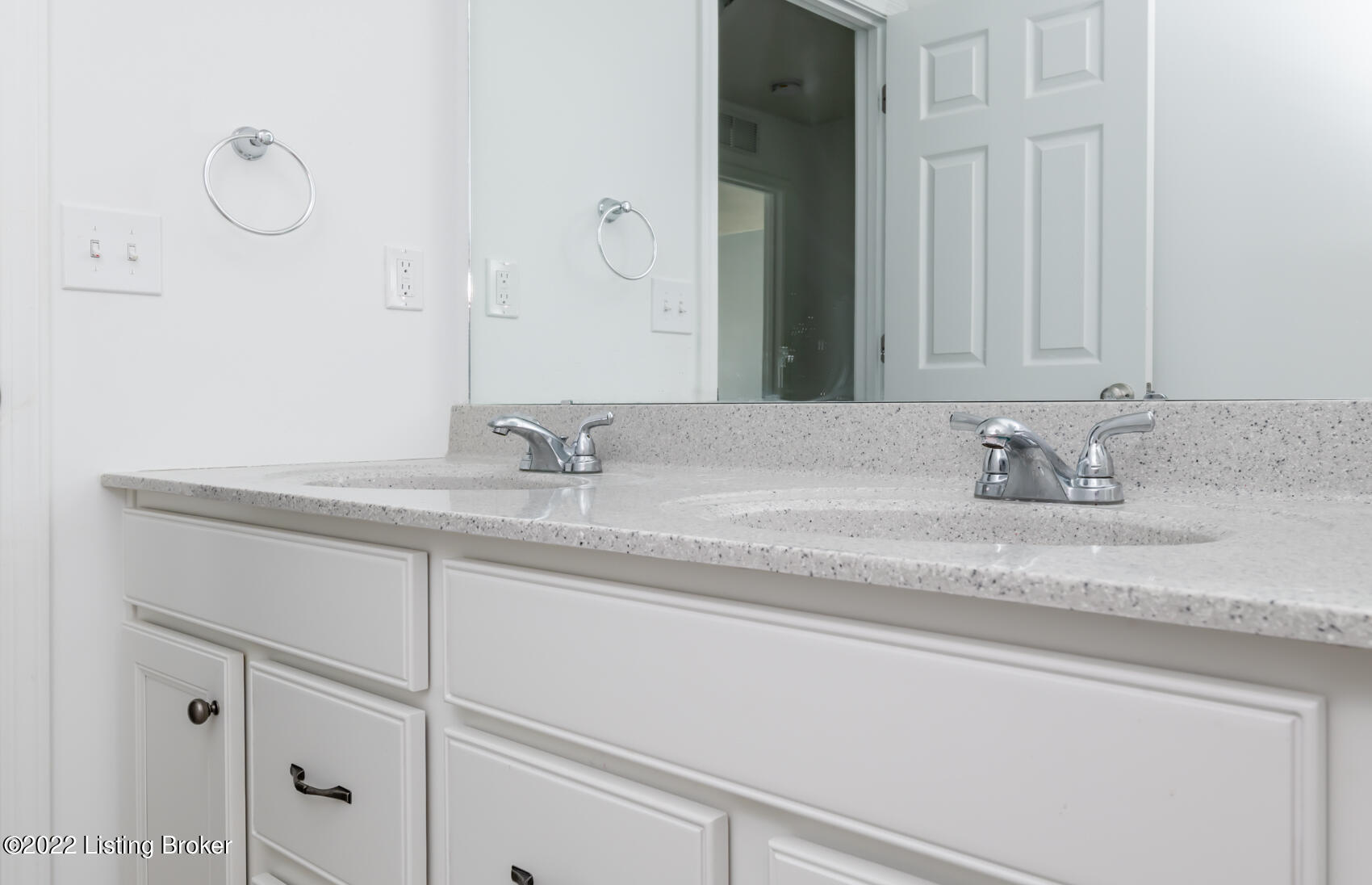 143 Blue Ridge Circle Mount Washington, KY 40047 - Photo 53 of 72 MLS-160