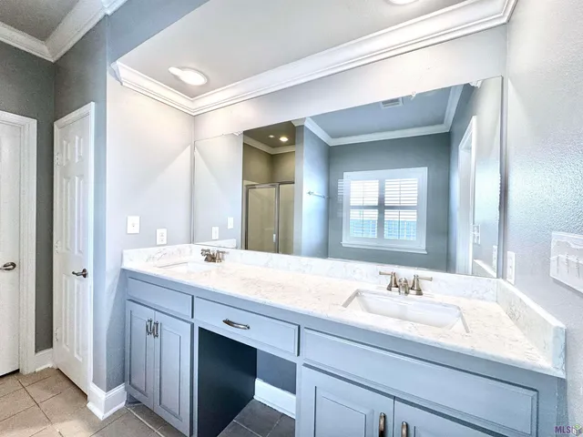 $2,800 | 11083 South Bayou View Drive, Gonzales, LA 70737