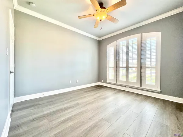 $3,000 | 11083 South Bayou View Drive, Gonzales, LA 70737