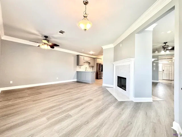 $2,800 | 11083 South Bayou View Drive, Gonzales, LA 70737