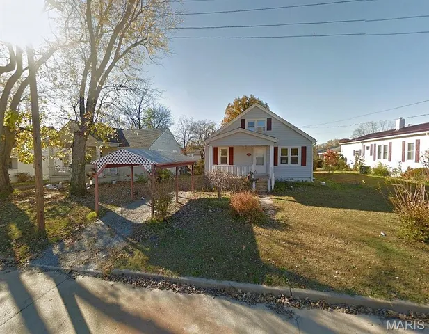 $3,300,000 | 26 North Pacific Street, Cape Girardeau, MO 63701