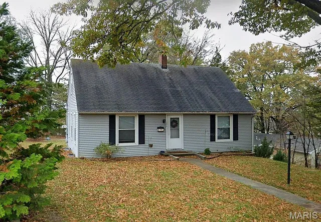 $3,300,000 | 26 North Pacific Street, Cape Girardeau, MO 63701