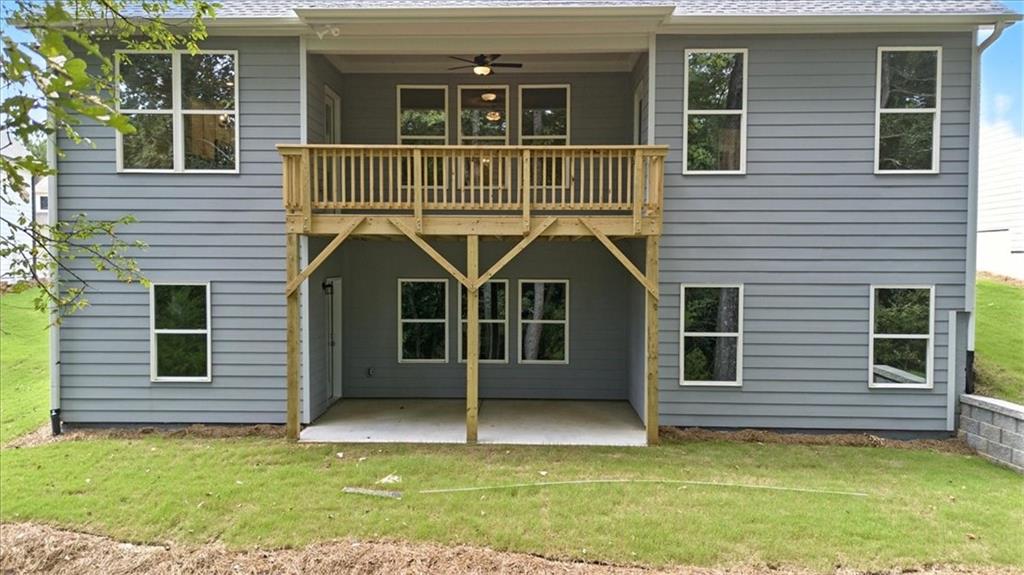 4022 Links Boulevard Jefferson, GA 30549 - Photo 52 of 54 a view of a house with a yard