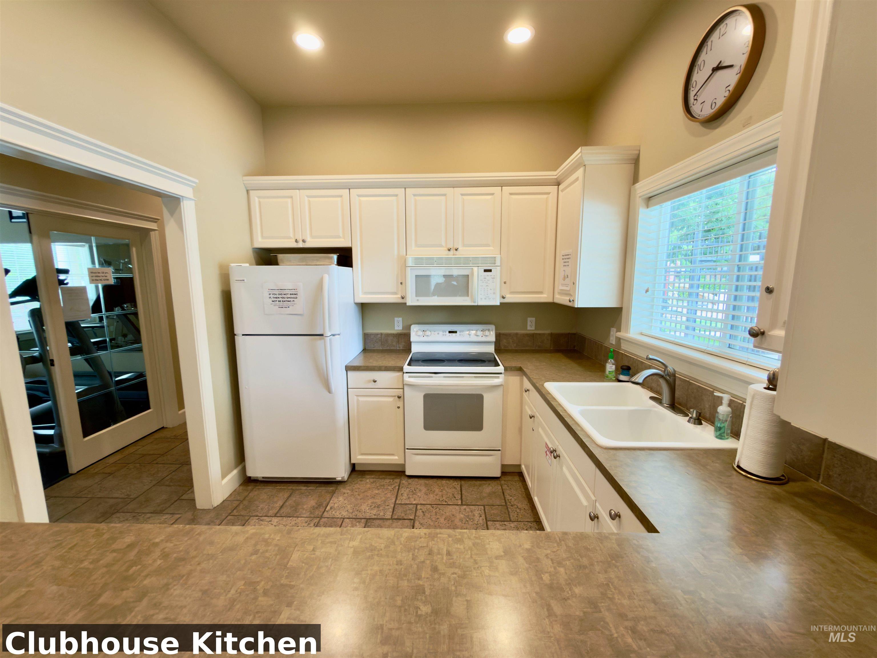 3769 North Quenzer Way Meridian, ID 83646 - Photo 35 of 36