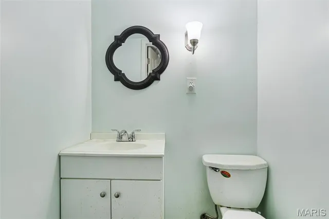 $325,000 | 6841 River Bow Court, St. Louis, MO 63129