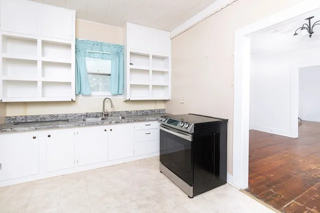 $125,000 | 1104 South Walnut Street, Brady, TX 76825