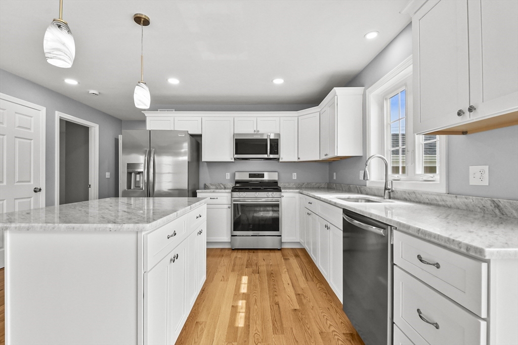 218 Tuttle Street Fall River, MA 02724 - Photo 5 of 27 Gallery Image 5