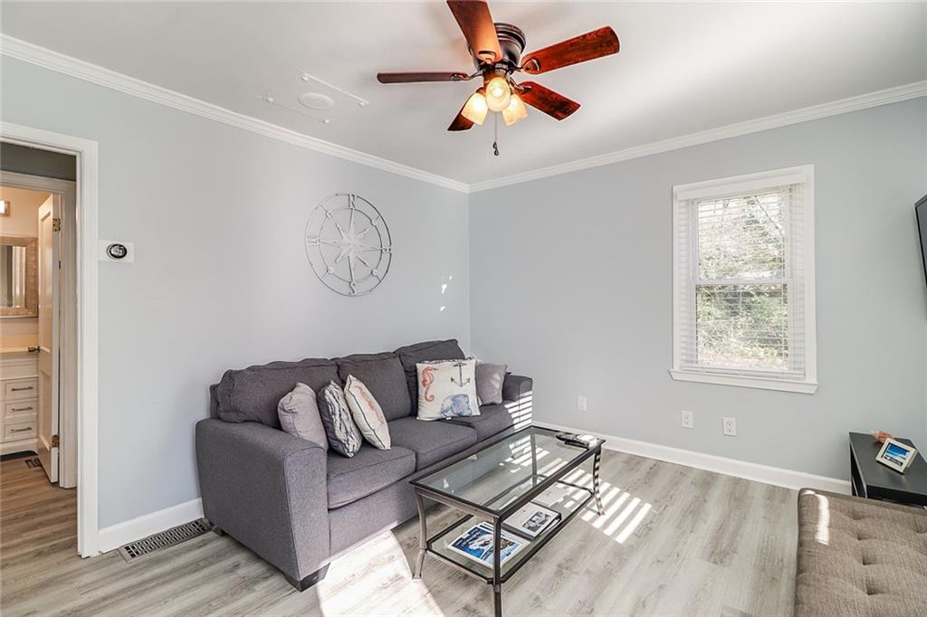 60 Hardeman Road, Unit B Sandy Springs, GA 30342 - Photo 11 of 34