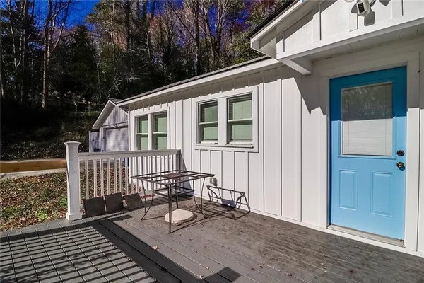 $2,325 | 60 Hardeman Road, Unit B, Sandy Springs, GA 30342