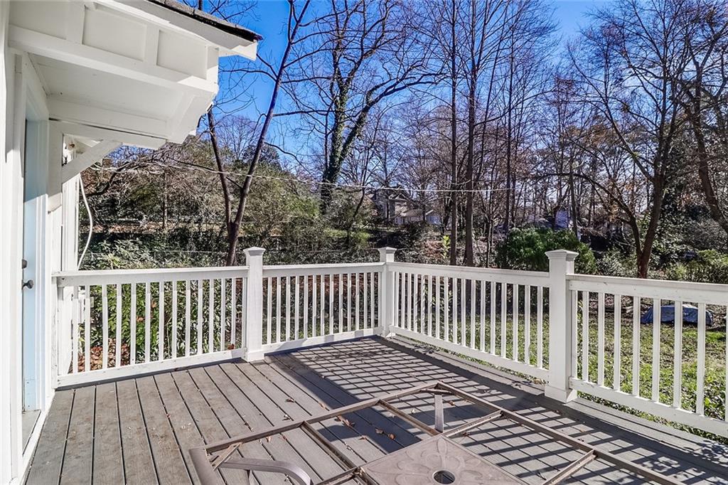 60 Hardeman Road, Unit B Sandy Springs, GA 30342 - Photo 10 of 34