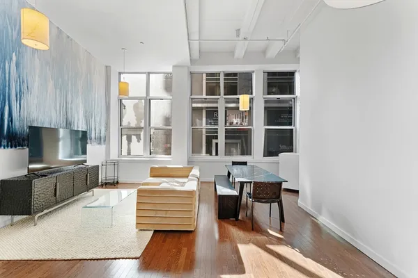 $4,000 | 88 Kingston Street, Unit 1F, Boston, MA 02111