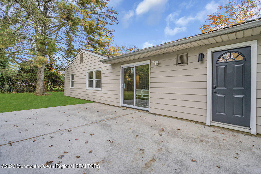 28 Amherst Road Marlboro, NJ 07746 - Photo 27 of 33 dsc02229-1