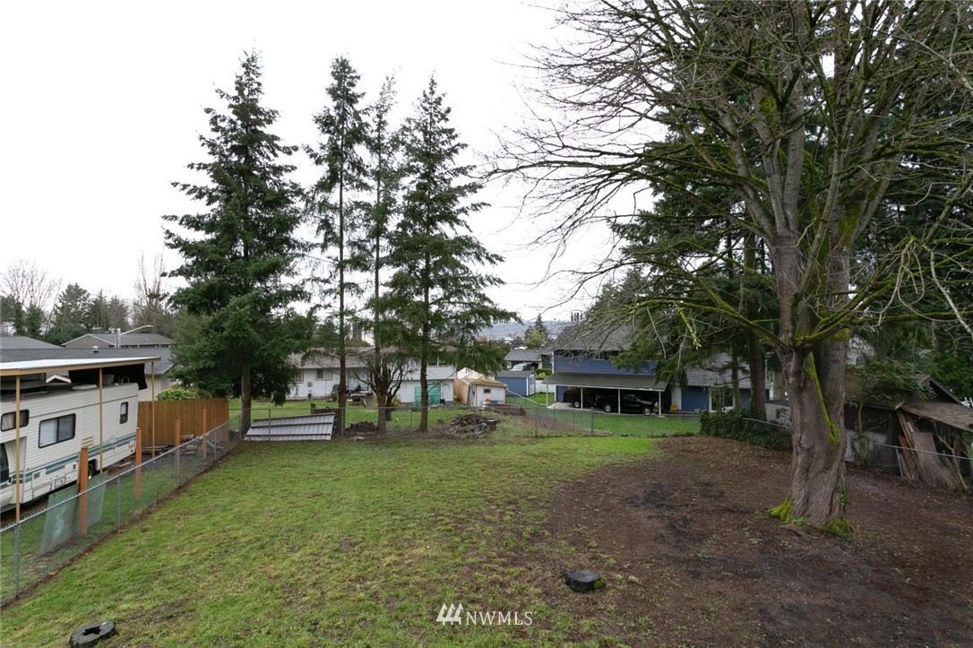 17811 98th Avenue South Renton, WA 98055 - Photo 22 of 23