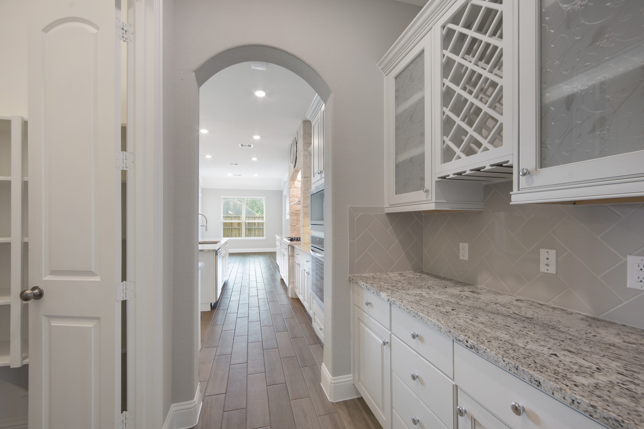 31049 Fairfield Maple Trail Spring, TX 77386 - Photo 10 of 47 View from butler's pantry into the kitchen