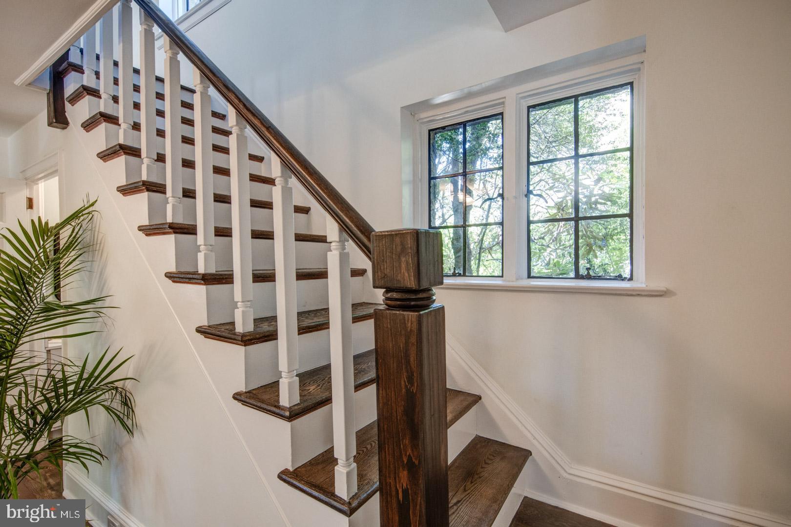 310 Windsor Avenue Wayne, PA 19087 - Photo 14 of 31 Front Staircase ( Back Stairs off of Kitchen )