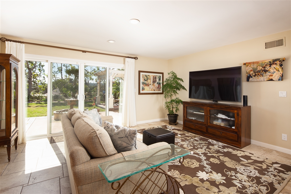 2051 Alga Road Carlsbad, CA 92009 - Photo 5 of 23