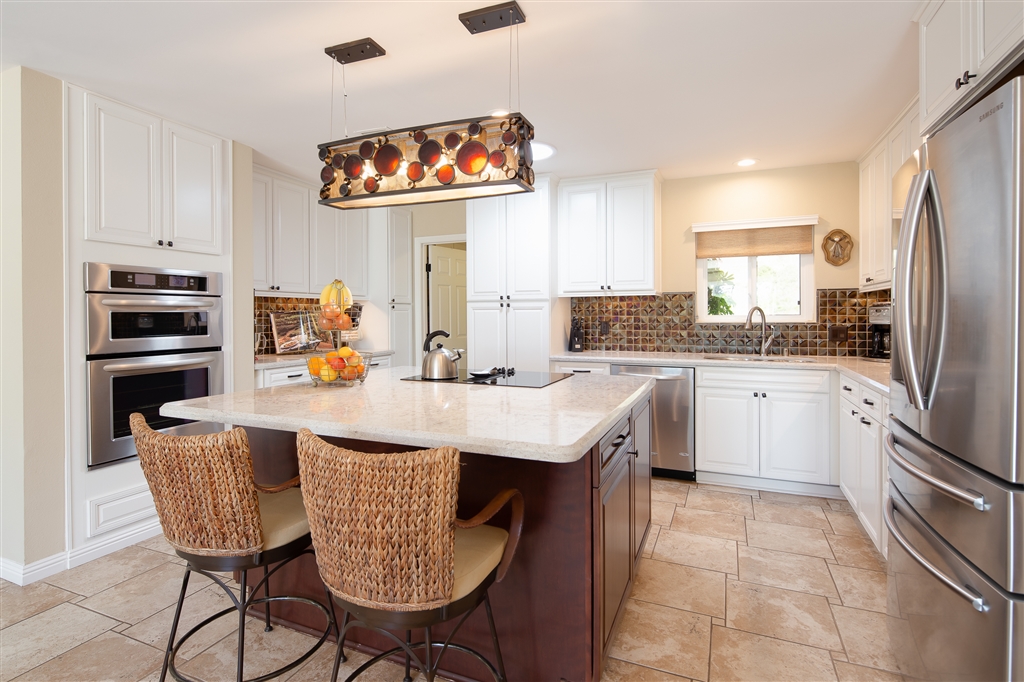 2051 Alga Road Carlsbad, CA 92009 - Photo 9 of 23