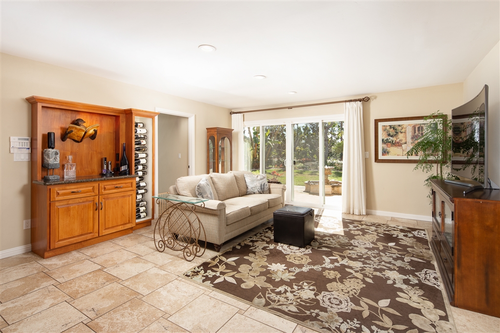 2051 Alga Road Carlsbad, CA 92009 - Photo 10 of 23