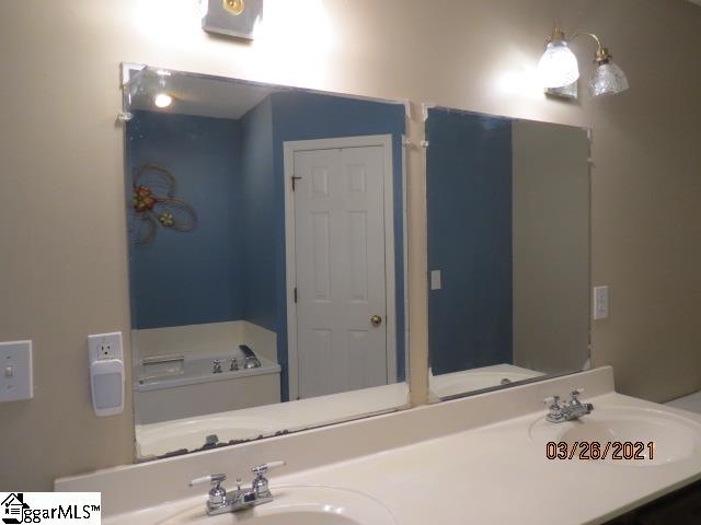 6 Panorama Circle Greer, SC 29651 - Photo 20 of 32 Gallery Image 20