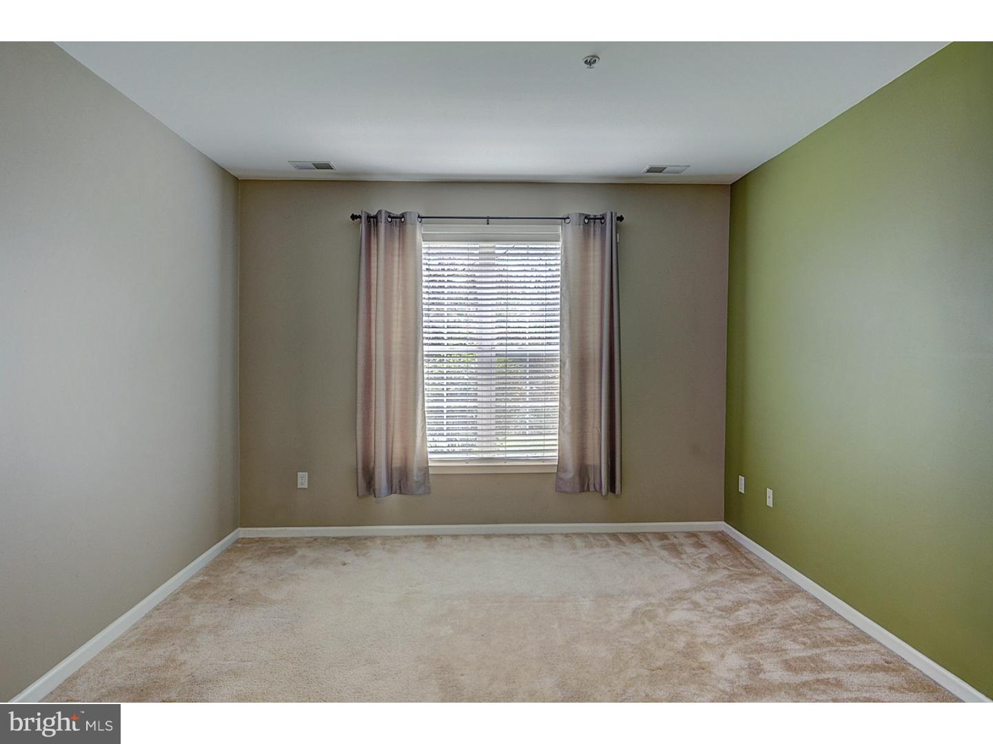 16 Kyle Way Ewing, NJ 08628 - Photo 18 of 24