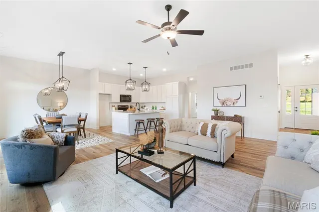 $475,000 | 114 Fiddlers Close Road, Unit 114 STB, Washington, MO 63090