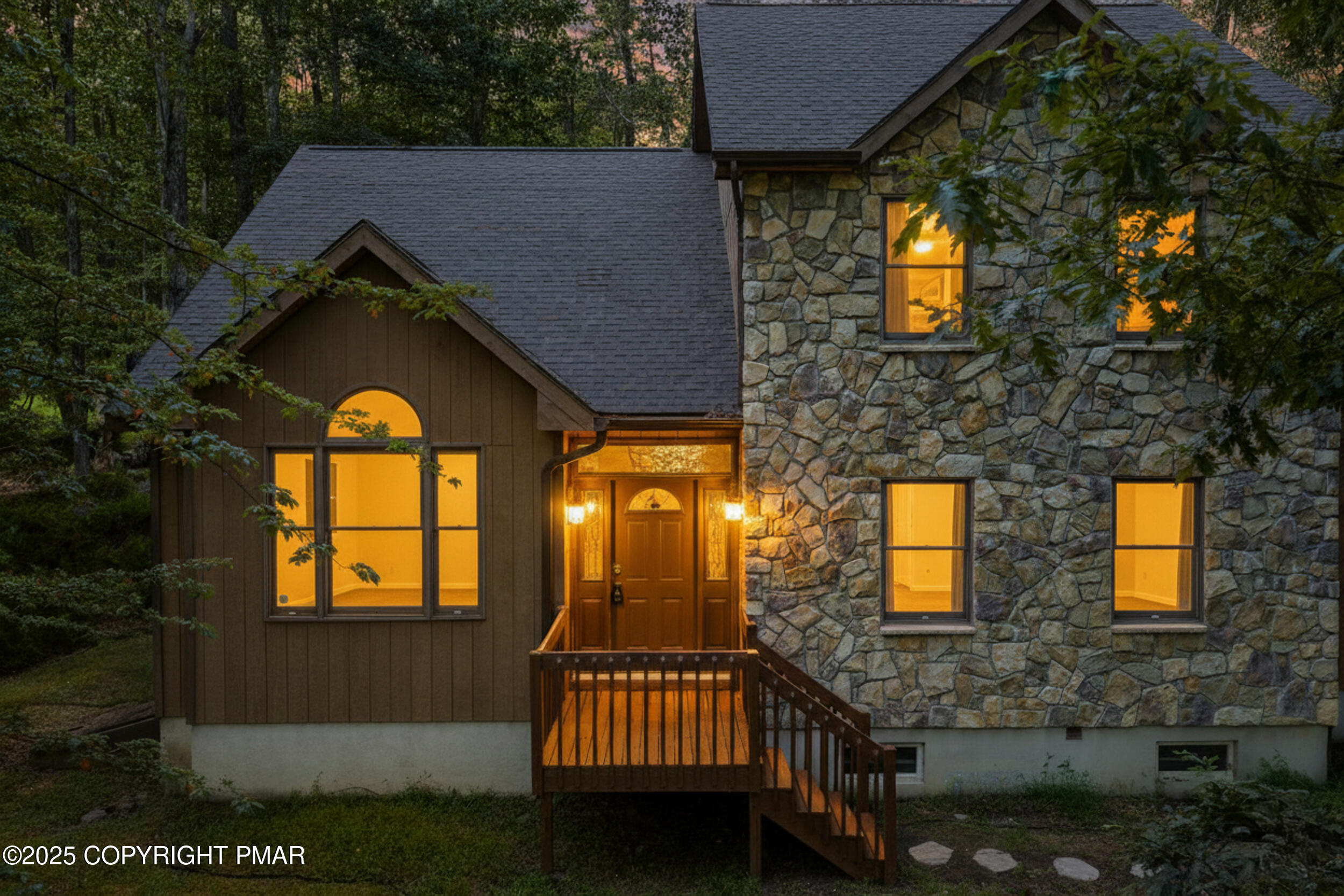 5110 Oak Lane Canadensis, PA 18325 - Photo 2 of 58 a front view of a house having yard