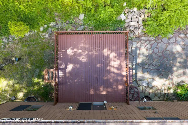 $400,000 | 5110 Oak Lane, Canadensis, PA 18325