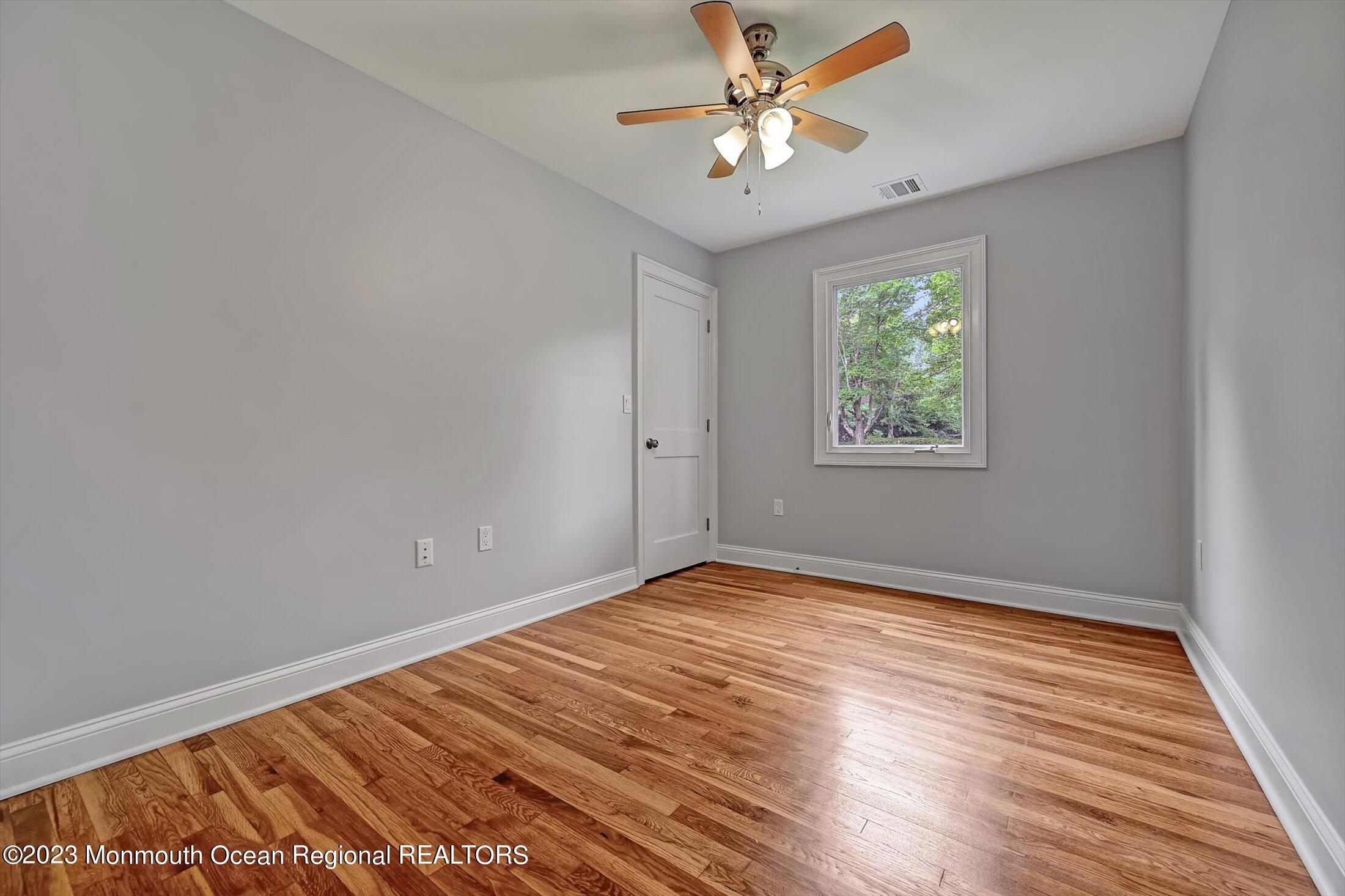 59 Reeds Road Tinton Falls, NJ 07724 - Photo 34 of 46 34-39967634