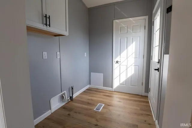 $129,900 | 221 North Chase Street, Sullivan, IN 47882