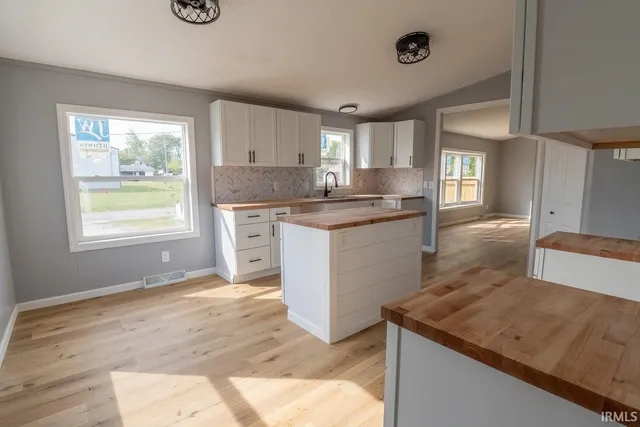 $129,900 | 221 North Chase Street, Sullivan, IN 47882