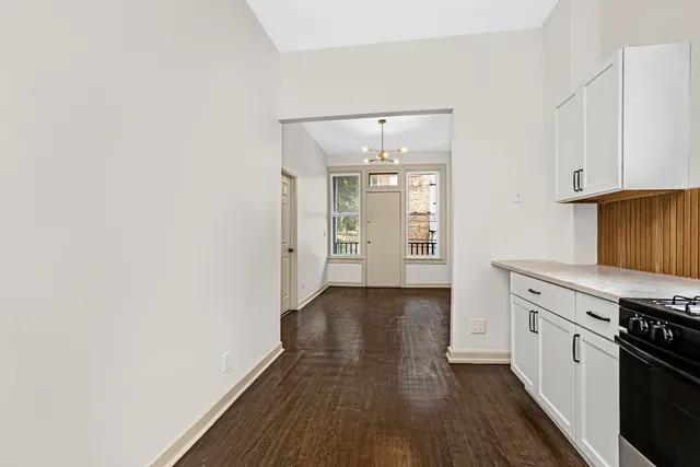 $1,895 | 2634 West Cortez Street, Unit 2R, Chicago, IL 60622