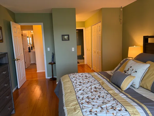 $2,200 | 57 Hunt Club Drive, Unit 57, St. Charles, IL 60174
