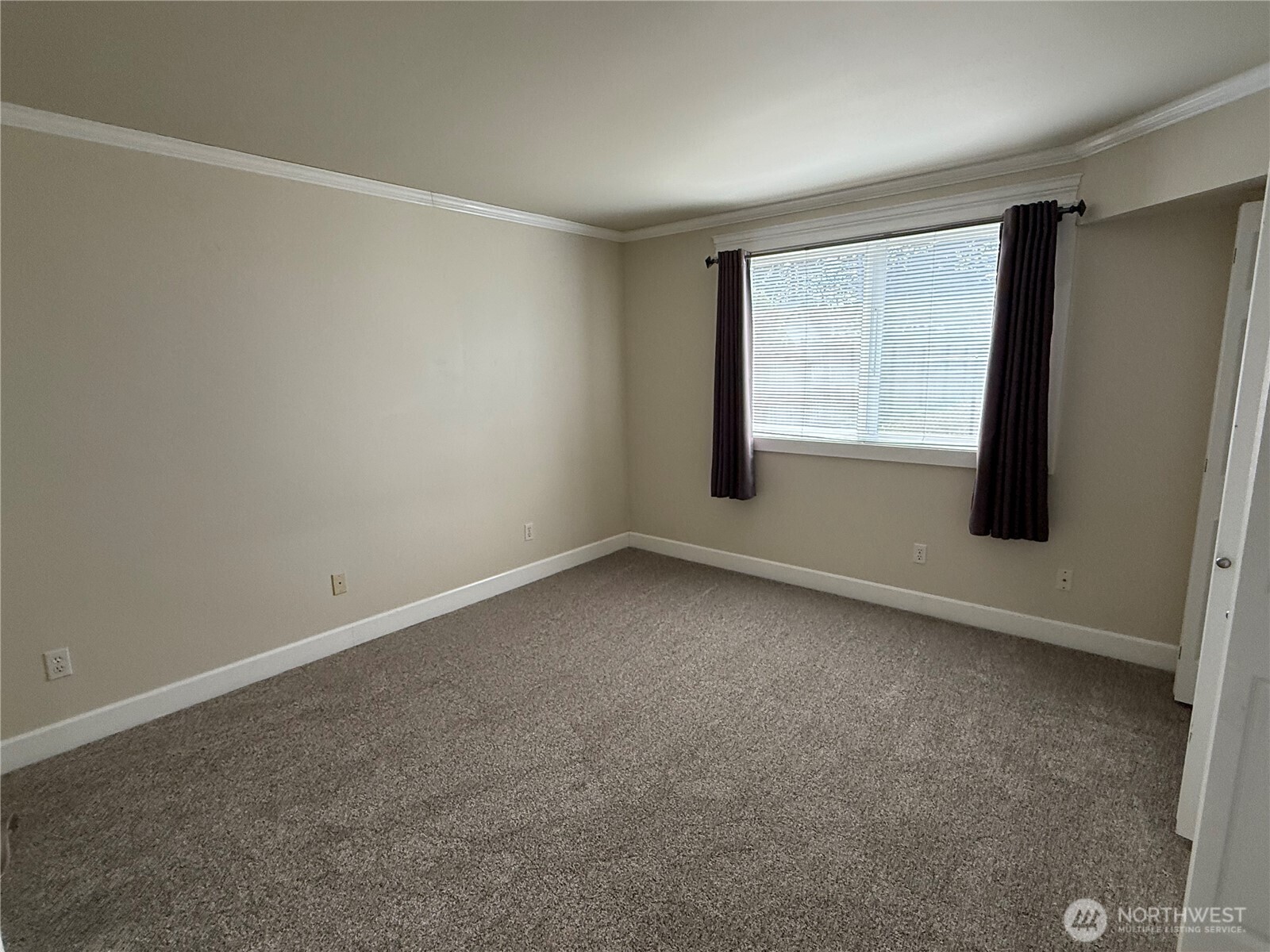 6222 Cady Road Everett, WA 98203 - Photo 16 of 26