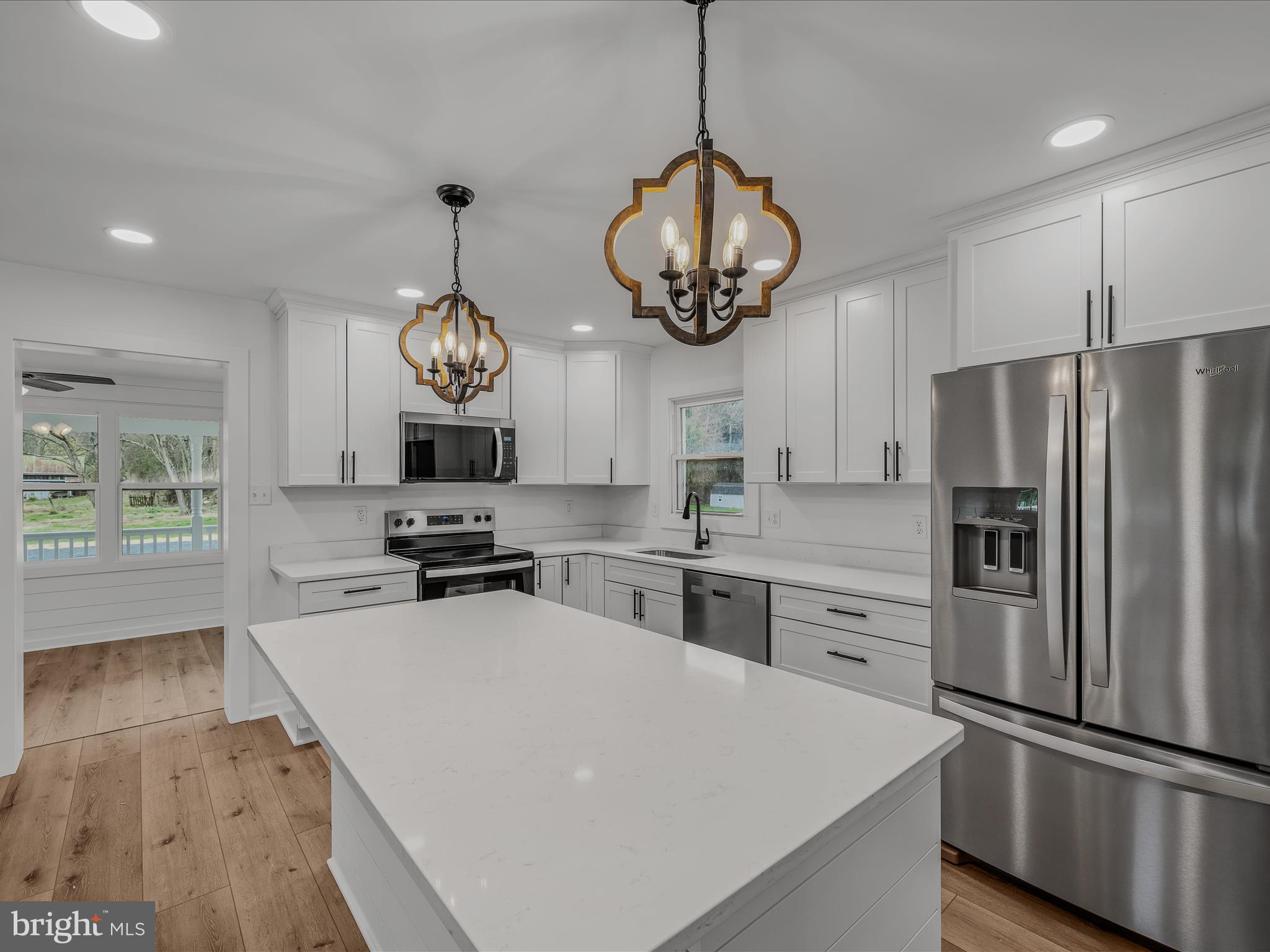 89 Morgan Grove Road Shepherdstown, WV 25443 - Photo 21 of 68 Family to Kitchen