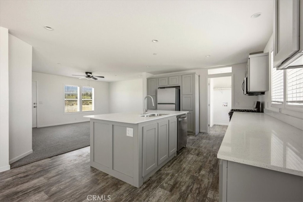 1646 Goss Road Pinon Hills, CA 92372 - Photo 11 of 36