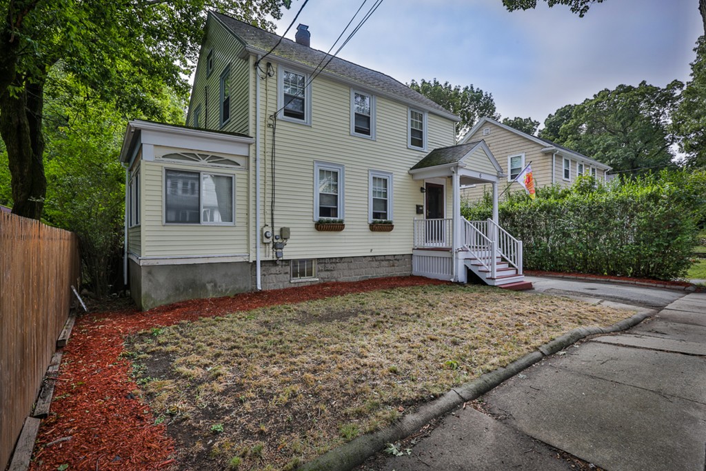 6 Allison Road Saugus, MA 01906 - Photo 3 of 21 Gallery Image 3